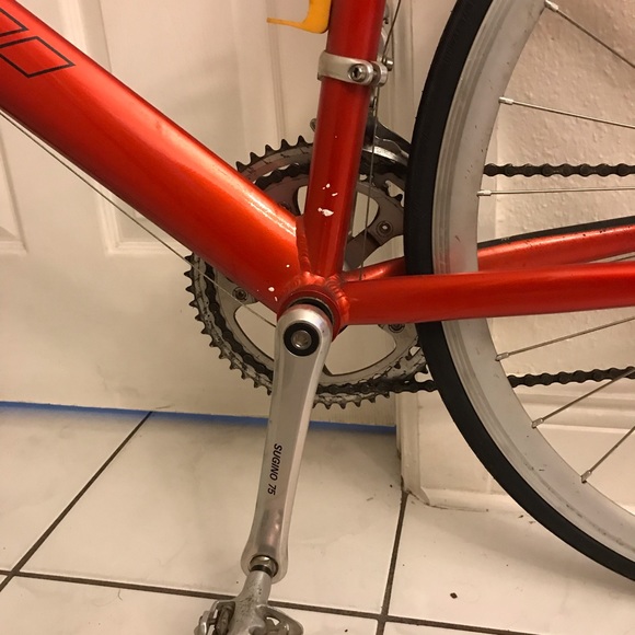 Bike - Picture 2 of 7